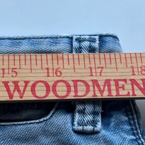 Diesel Light Wash Jean Cutoff Shorts Mens 33/8 - Picture 9 of 11